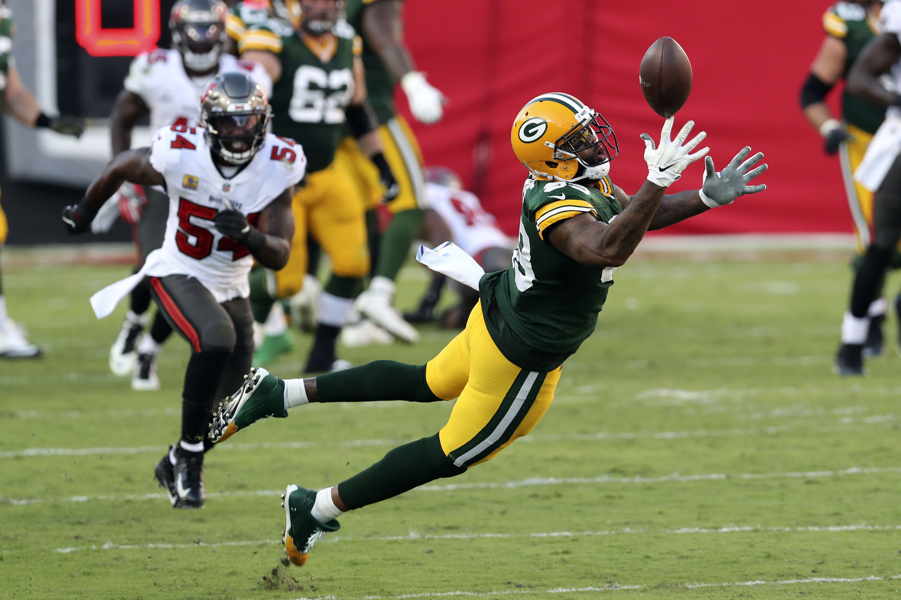 Buccaneers 38, Packers 10